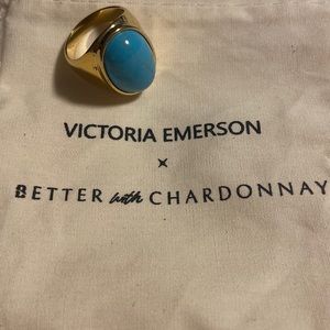 Beautiful Blue Howlite stone ring plated in 14K gold - New never worn size 9